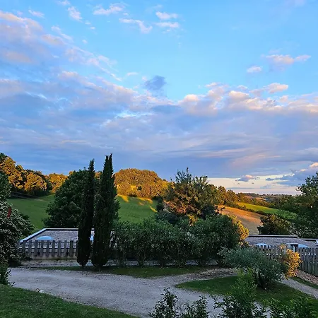 Domaine De Massoulac Molières