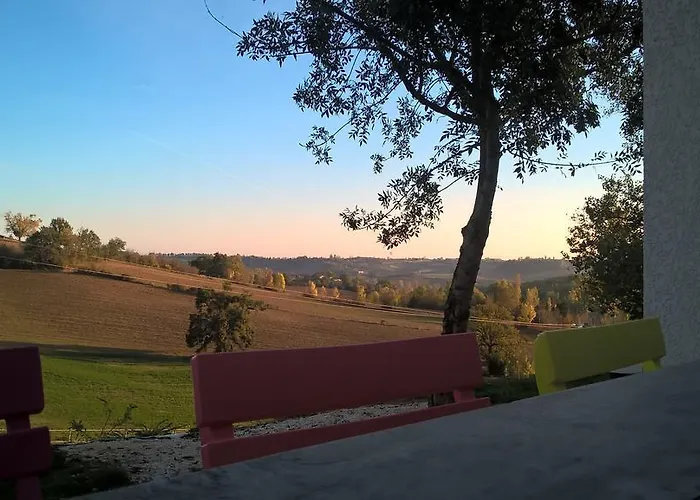 Hébergement de vacances Domaine De Massoulac *