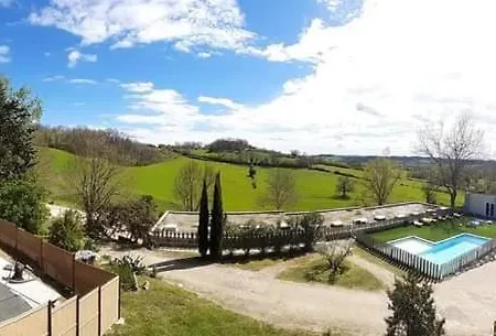 Domaine De Massoulac Molières
