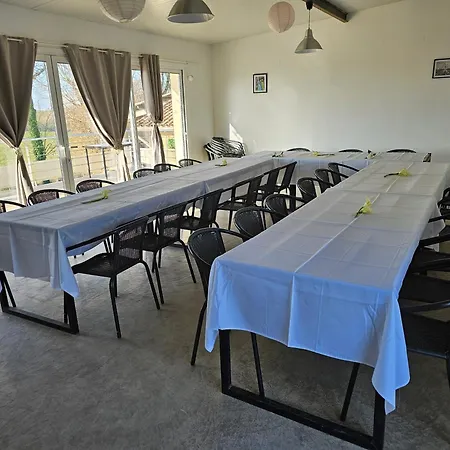 Domaine De Massoulac Ferienhaus *