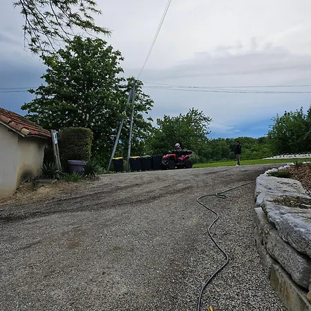 Domaine De Massoulac Hébergement de vacances Molières