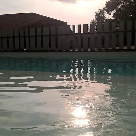 펜션 Domaine De Massoulac