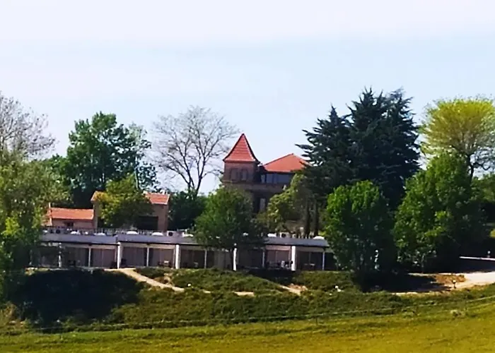 Domaine De Massoulac Molières