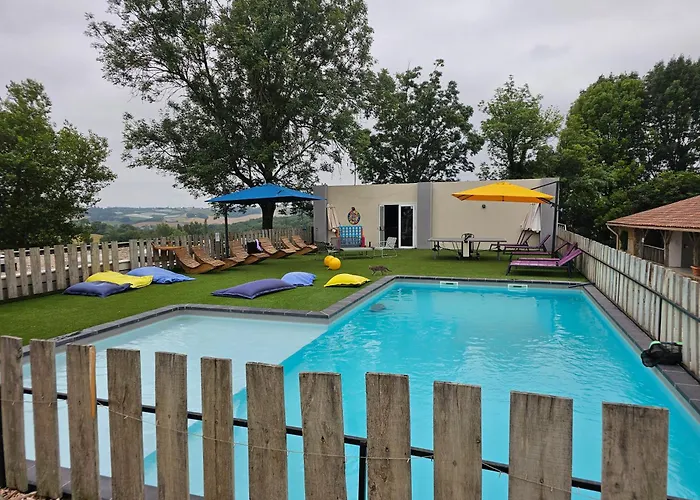 Domaine De Massoulac Molières